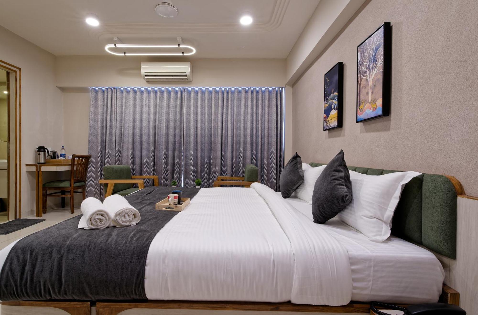 Exora Inn Ahmedabad Exterior foto